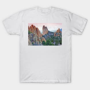 Dawn at Garden of the Gods T-Shirt